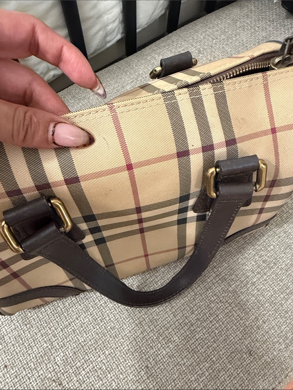 Burberry Tan Plaid Satchel with Dark Brown Trim - Picture 5 of 6